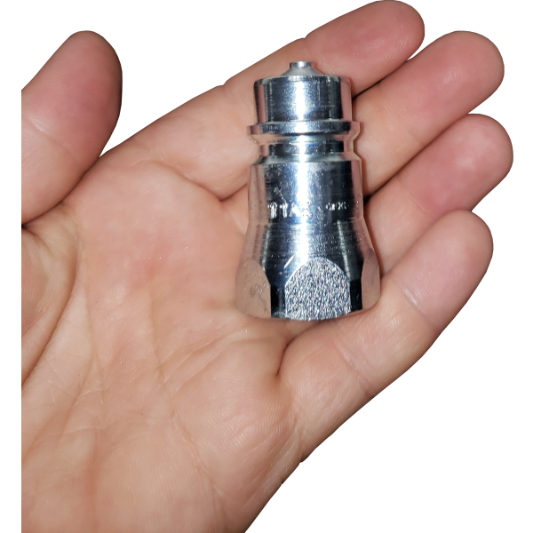 Pioneer Male Hose Coupler with Pipe Thread