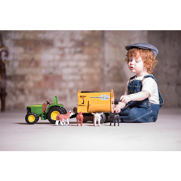 Farm Toy Feeder Wagon Yellow